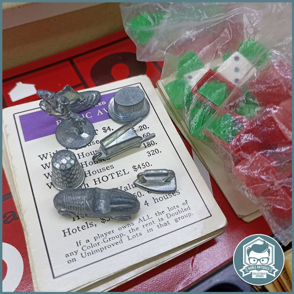 Original Boxed Vintage 1961 Monopoly Game by Parker Brothers (Metal Play Pieces) !!!