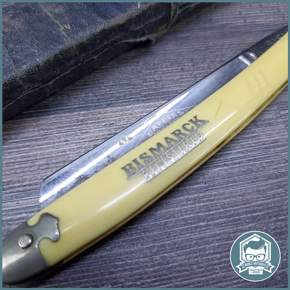 Vintage Boxed Bismarck Straight Razor!!!