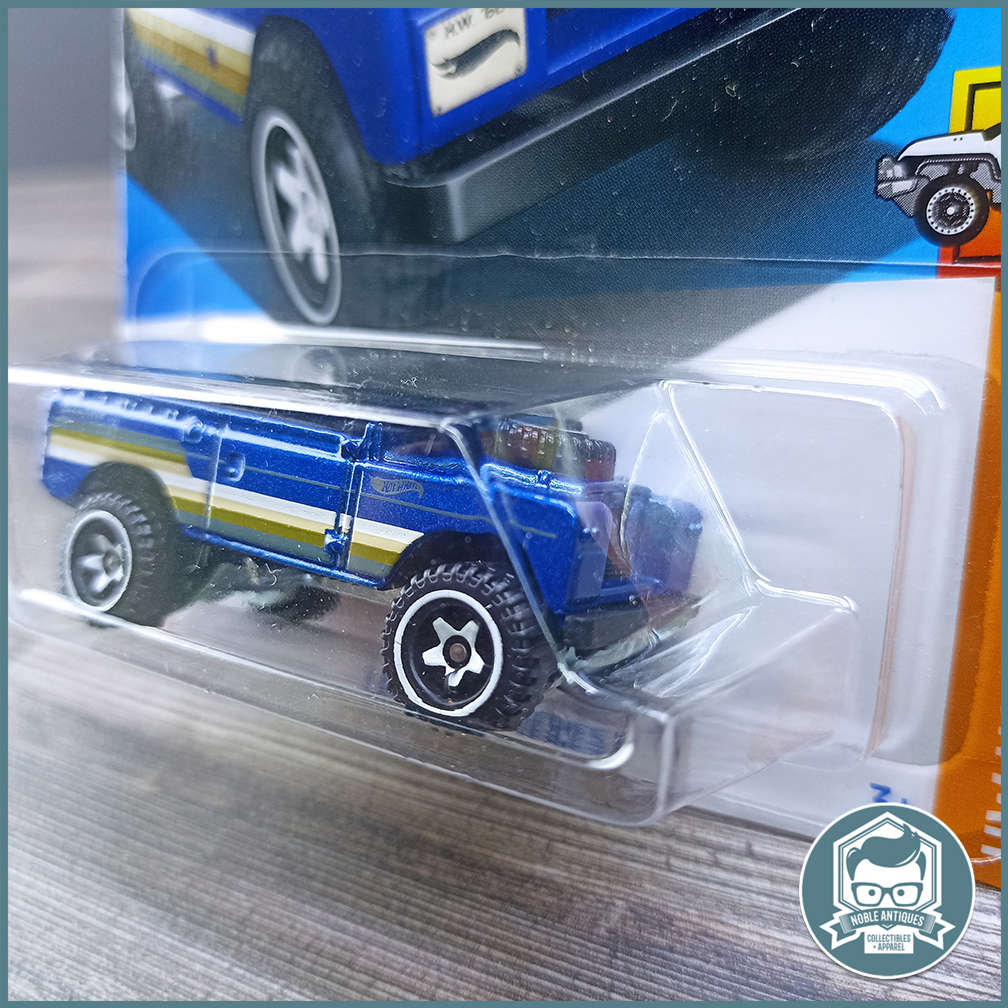 Hot Wheels Land Rover Series II (Japan Import) !!!