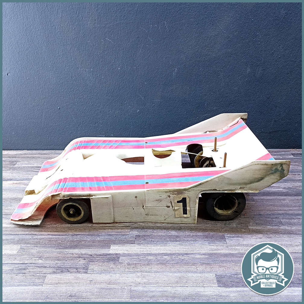 LARGE RC Racing Car as per Pictures - Scale 1:10 !!!