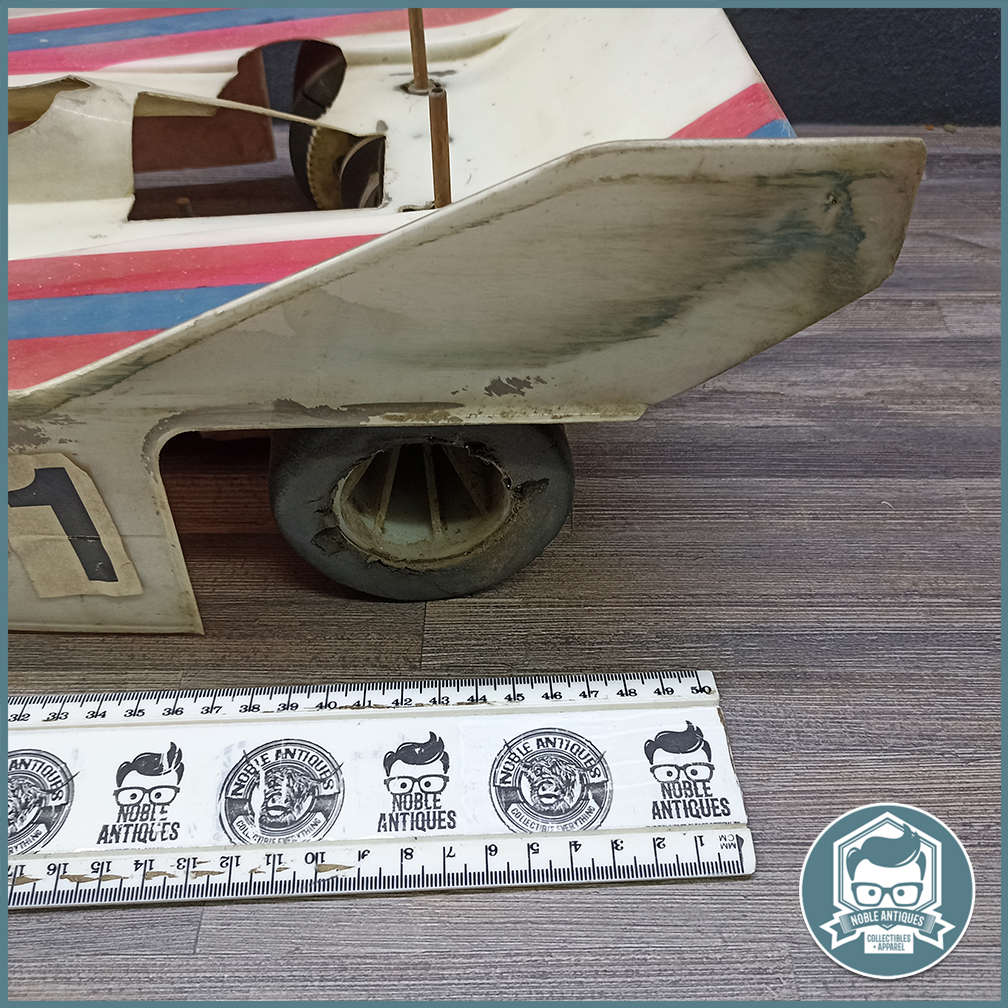 LARGE RC Racing Car as per Pictures - Scale 1:10 !!!