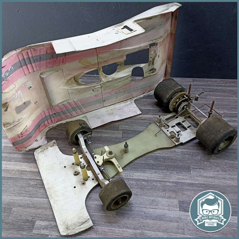 LARGE RC Racing Car as per Pictures - Scale 1:10 !!!