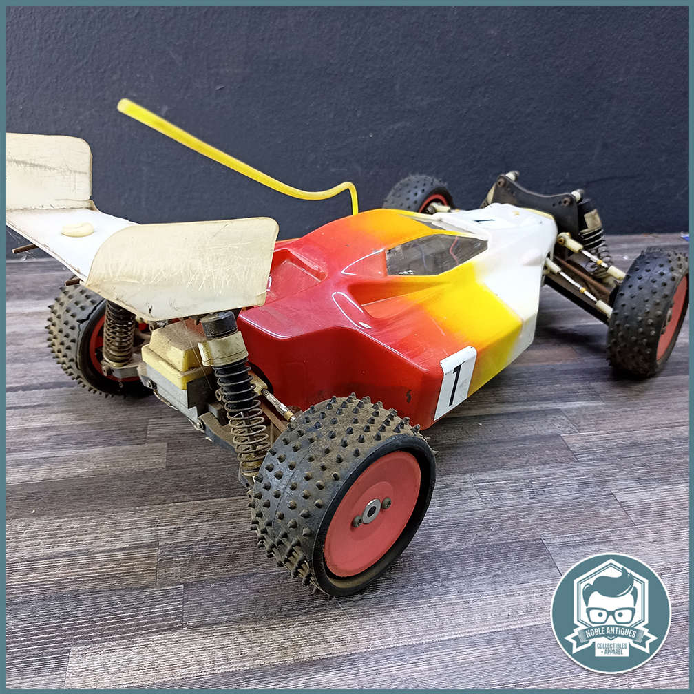 LARGE RC Racing Car as per Pictures - Scale 1:12 !!!