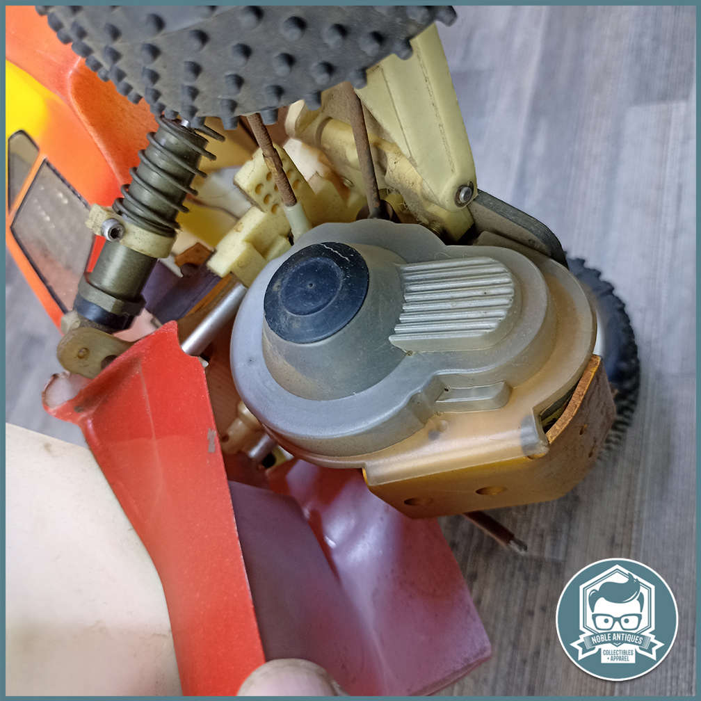 LARGE RC Racing Car as per Pictures - Scale 1:12 !!!