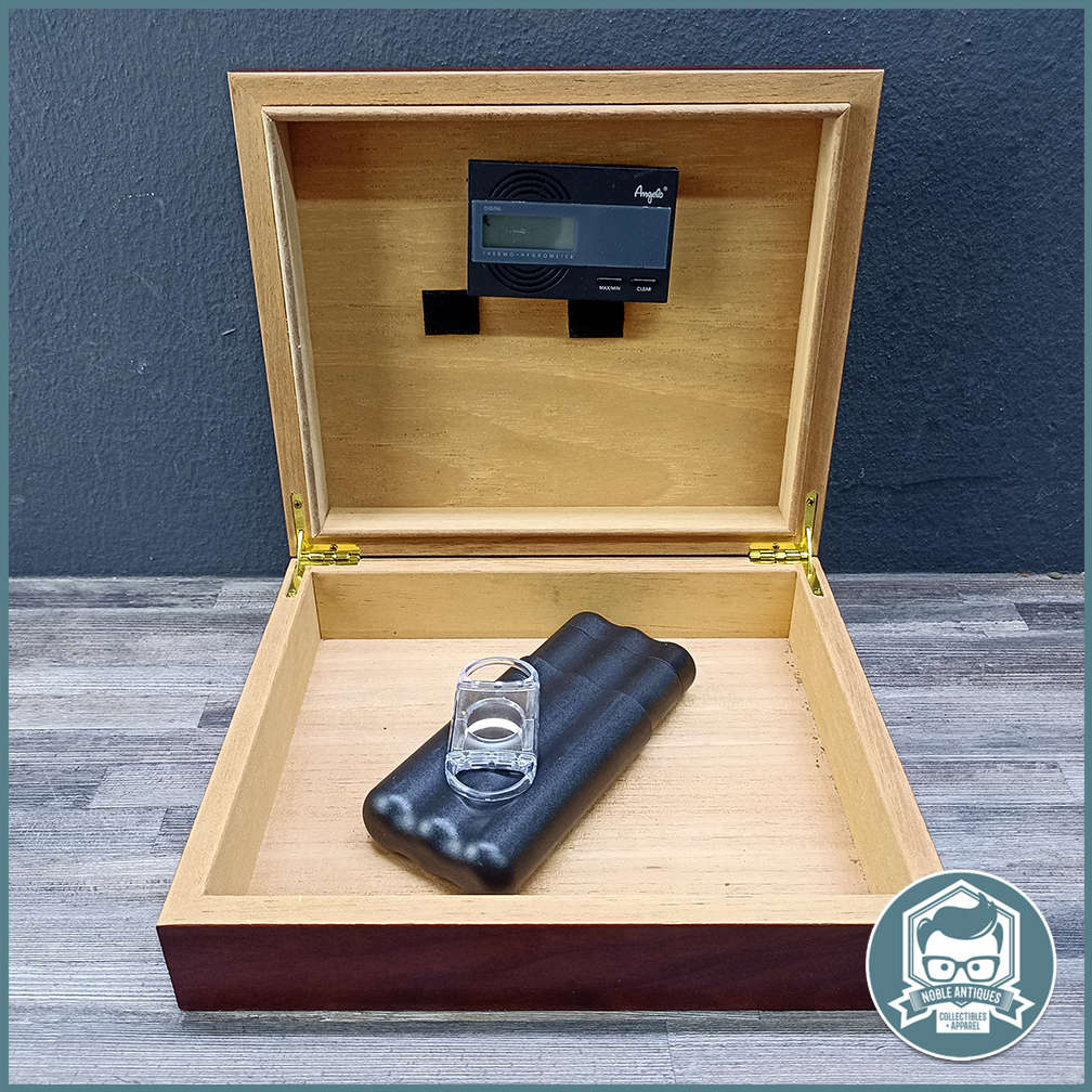 Rosewood-Cedar Cigar Humidor Box and Accessories!!!