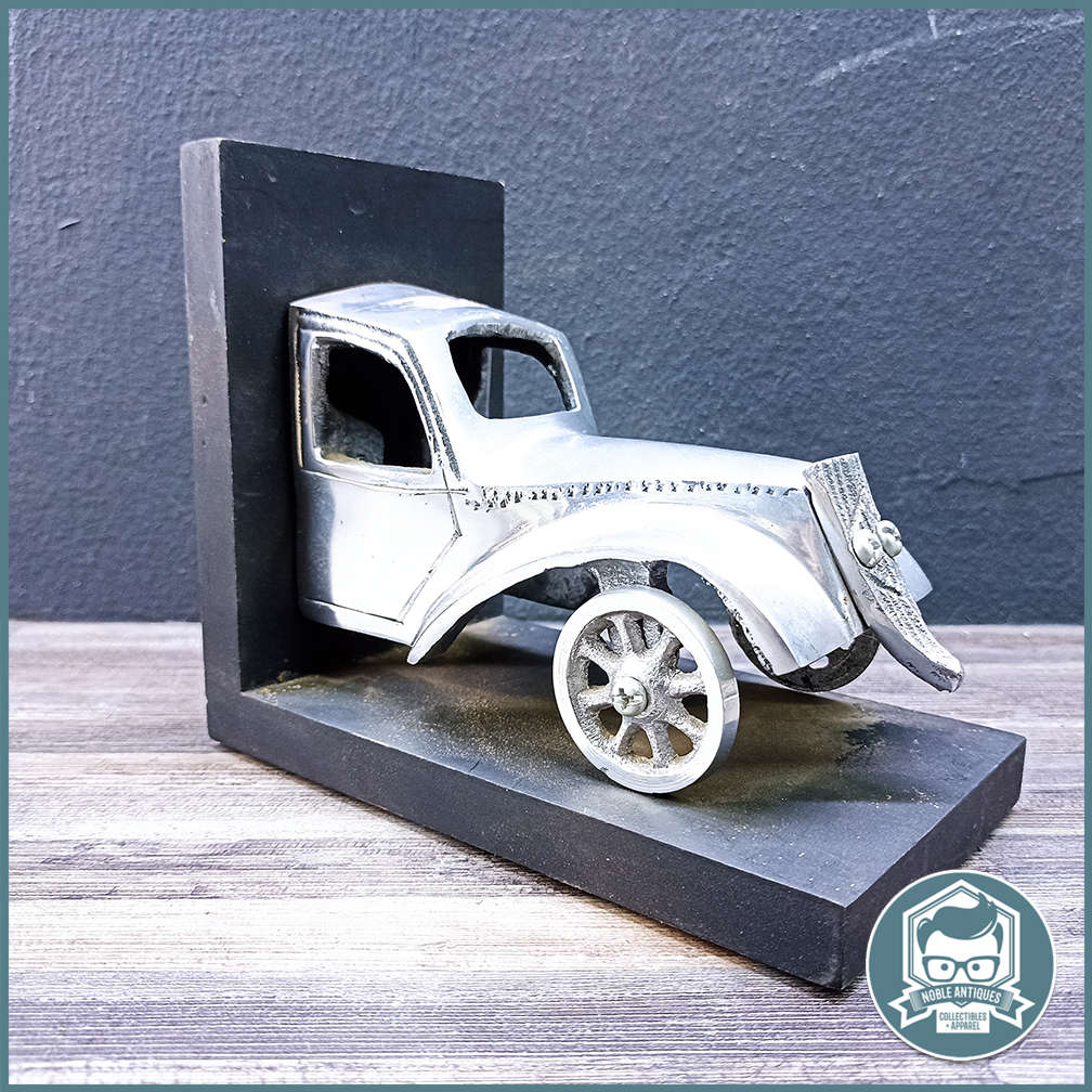 Cast Metal Vintage Car Bookend!!!