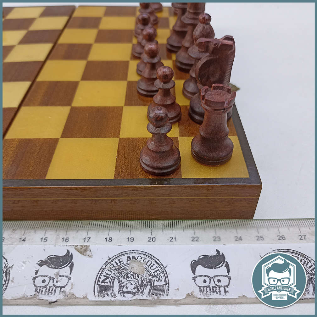 Complete Folding Wood Chess Board with Pieces!!!