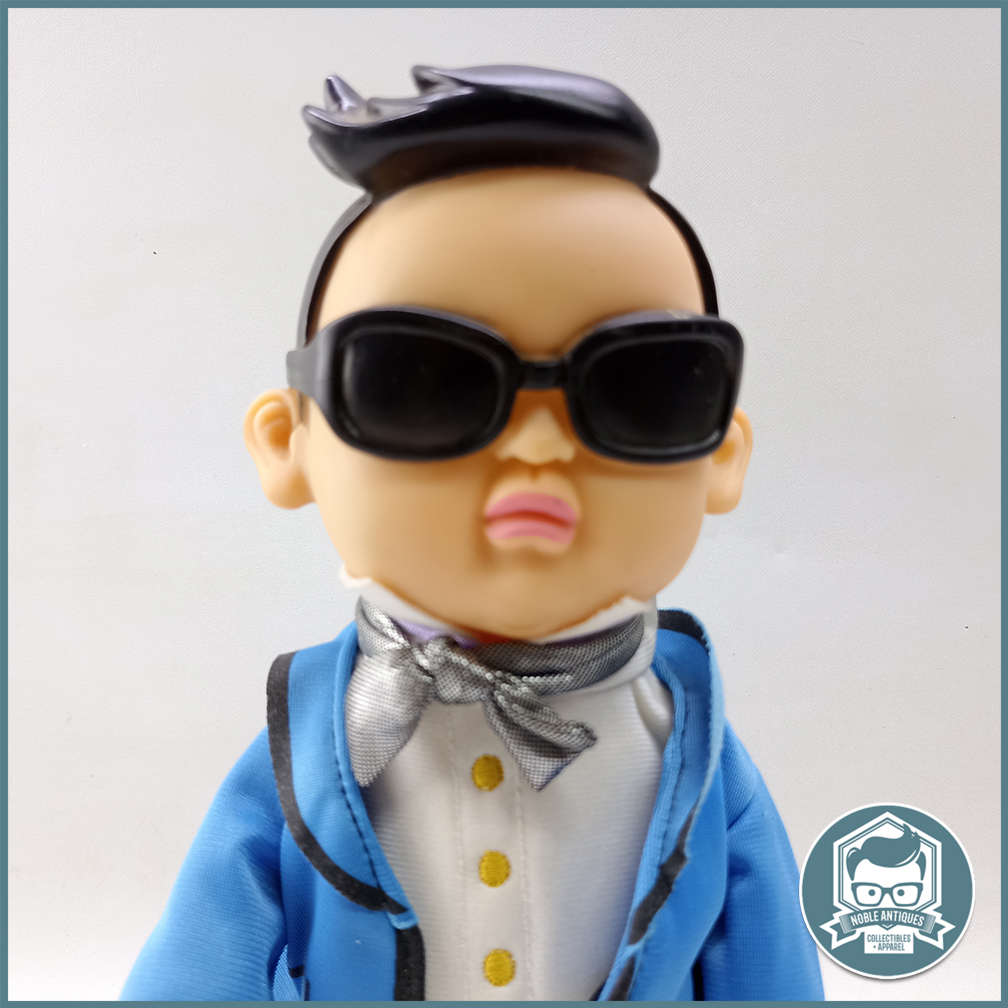 VINTAGE Dancing Gangnam Style Doll !!!