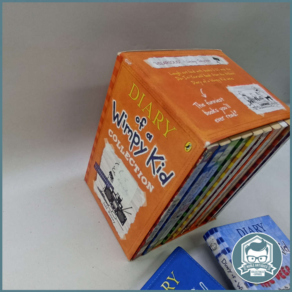 Diary Of A Wimpy Kid Box and Book Collection!!!