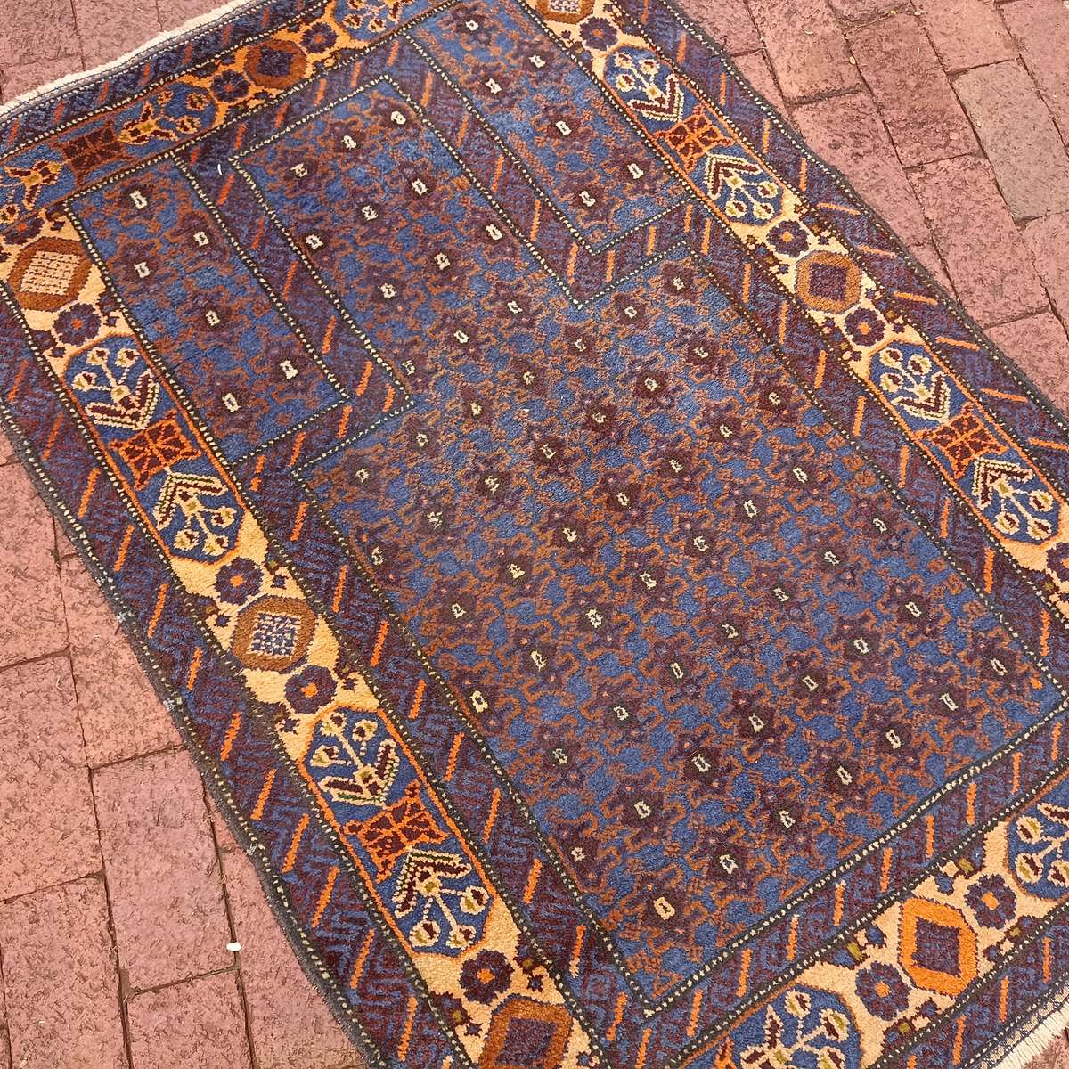 Hand Knotted Afghan/Persian woolen carpet 140cm x 100cm