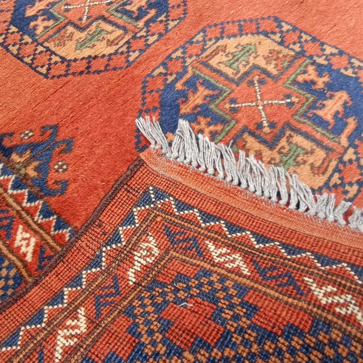 Hand knotted Afghan/Persian woolen carpet 140cm x 100cm