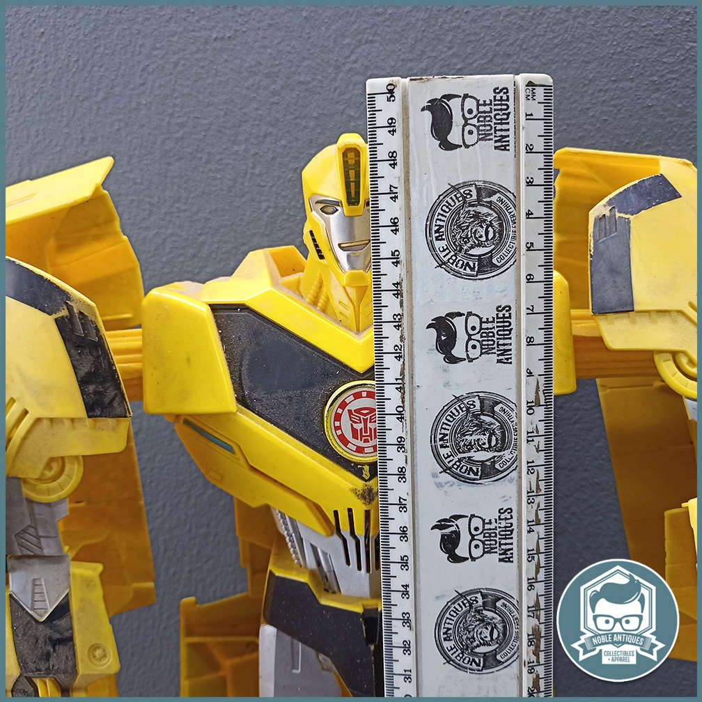2005 Super Bumblebee Transformers Robot - Over 50cm