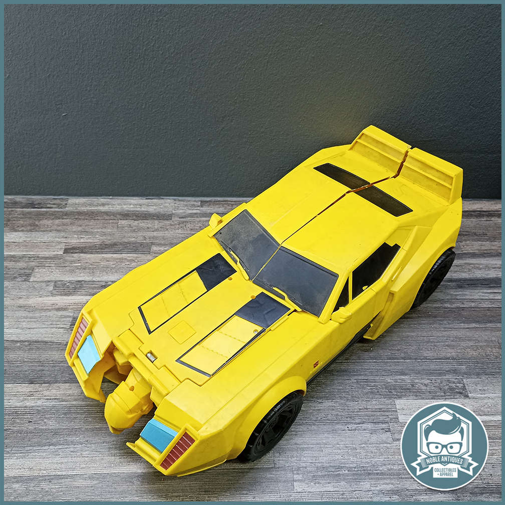 2005 Super Bumblebee Transformers Robot - Over 50cm