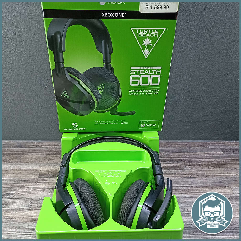 Boxed Original Turtle Beach Stealth 600 Surround Sound Wireless XBOX Earphones!!!