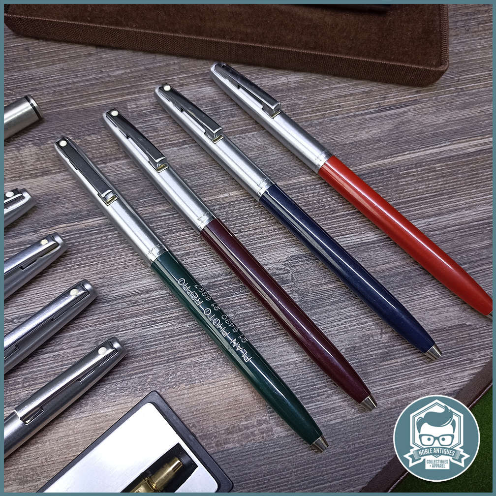 Large Original Sheaffer and Paper Mate Pen Collection !!!