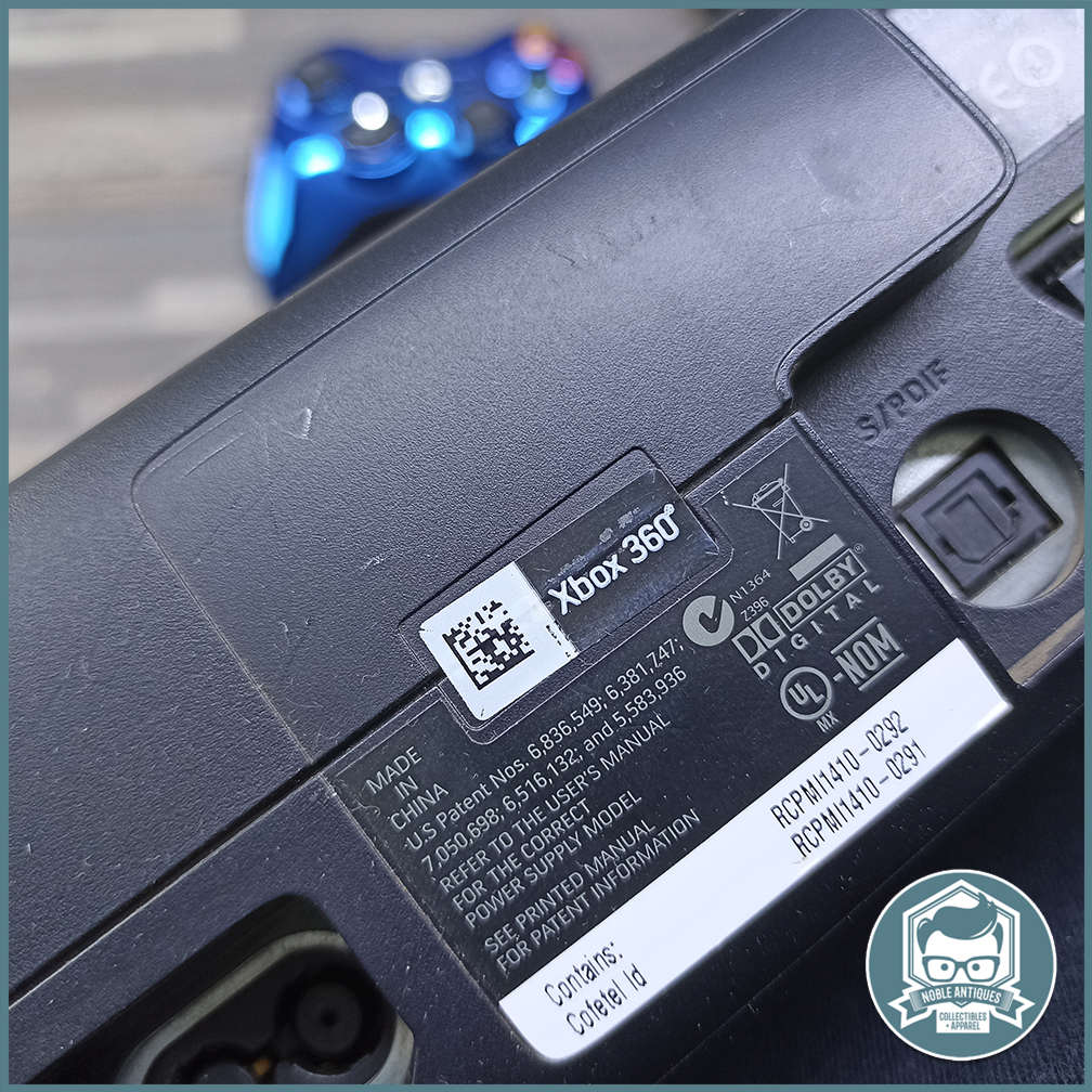 Original X Box 360 Console and Extras - Fantastic Condition!!!