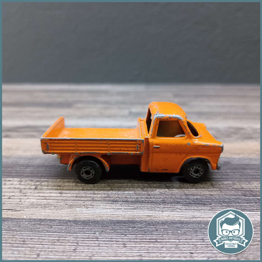 Vintage 1977 Lesney Superfast Matchbox No.66 Ford Transit