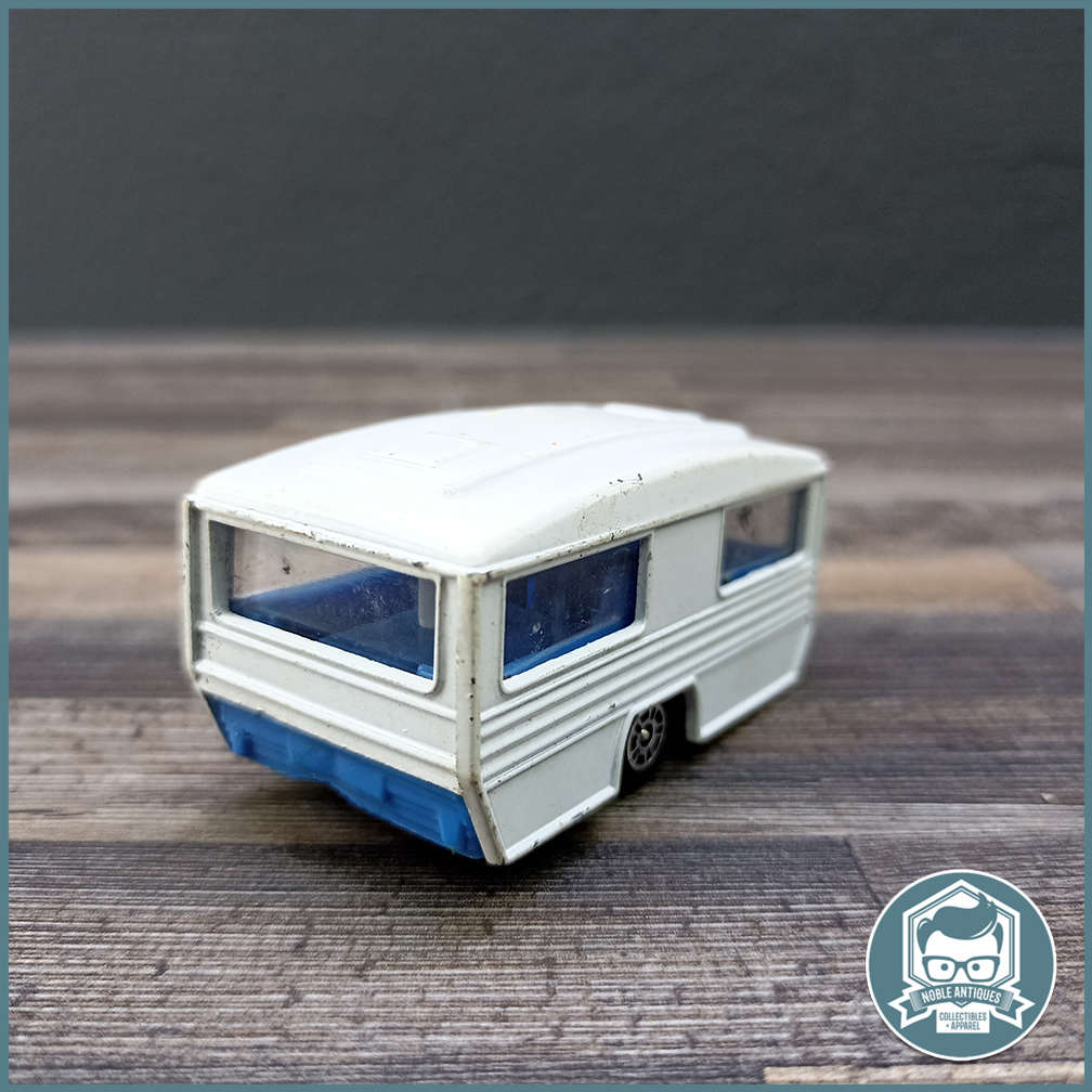 Vintage Corgi Caravan 1:64
