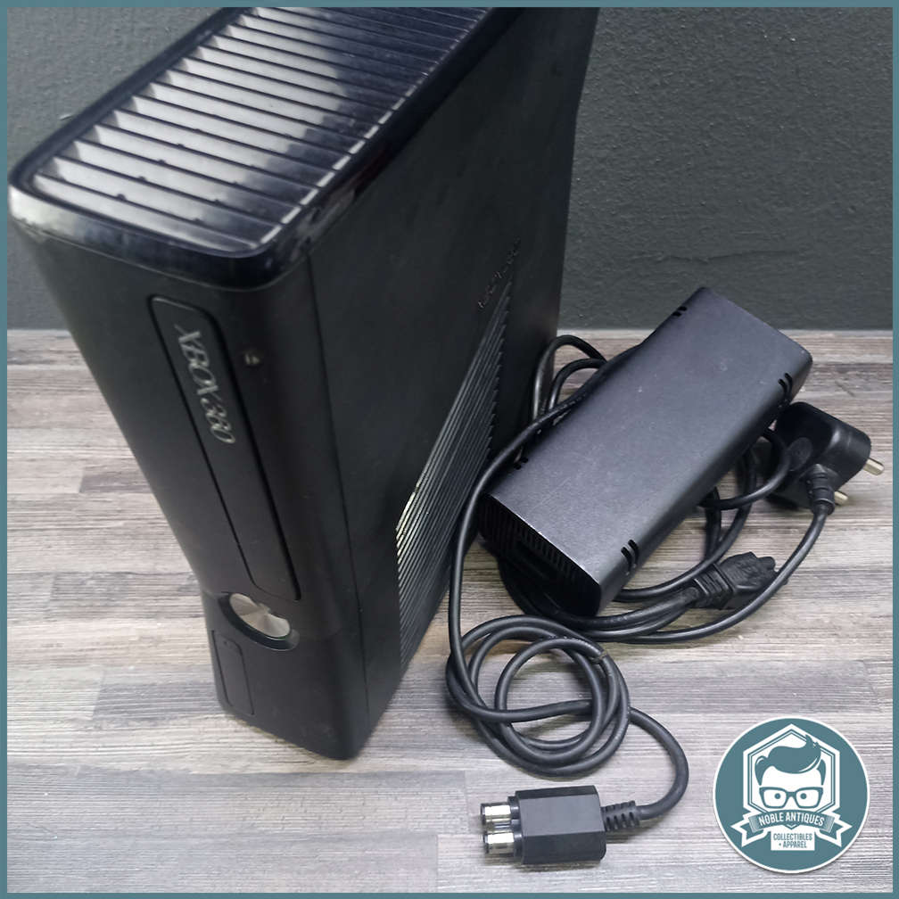 Microsoft Xbox 360 S No Remotes Or Cables