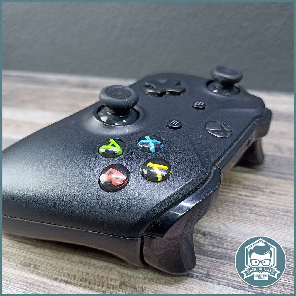 Black Xbox One S Wireless Controller