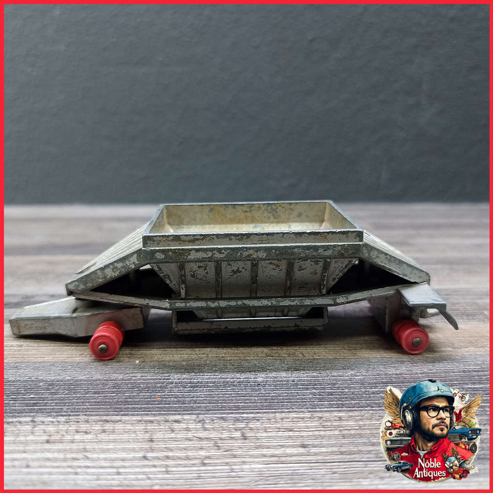 Matchbox Series Major Freuhauf Hopper Train