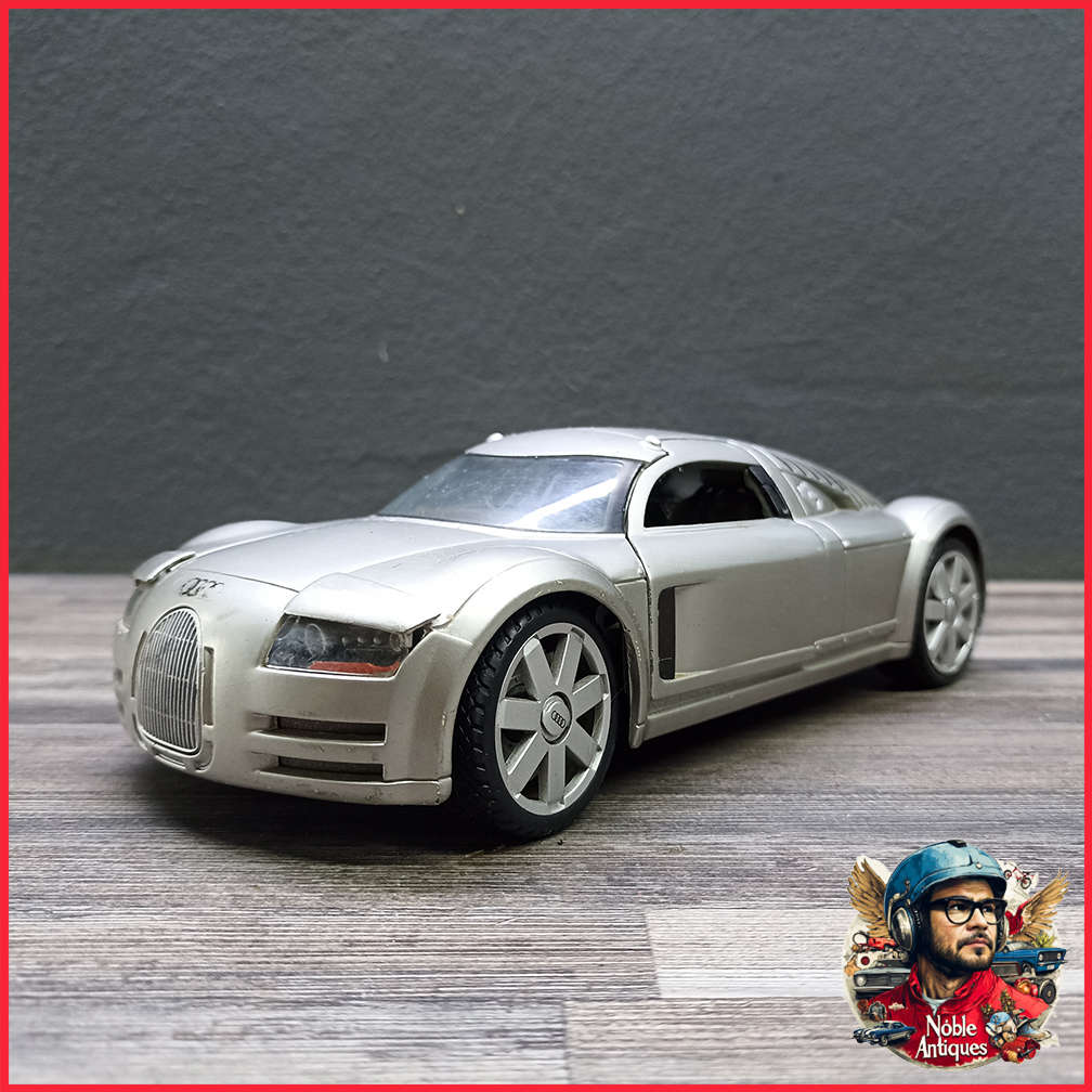 Maisto Die Cast 1:18 Audi Supersportwagen Rosemeyer Silver