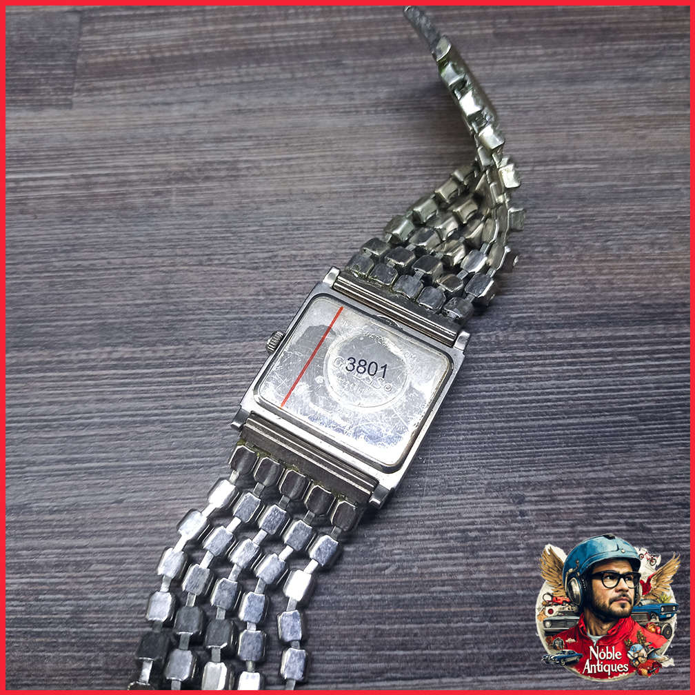 Working Original GUESS  Quartz Analog Ladies Watch