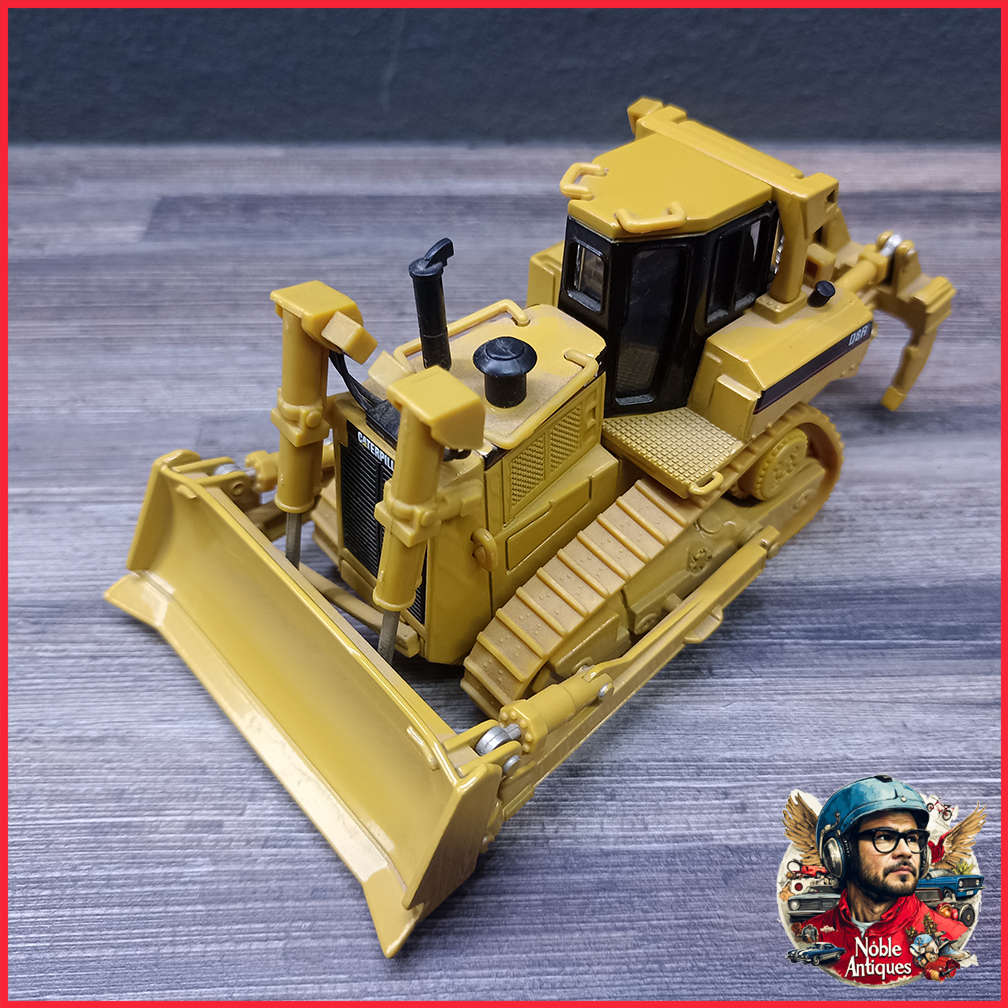 Original Norscot Die Cast Caterpillar D8R Series II Track-Type Tractor No Box Scale 1:50 L: 155 mm