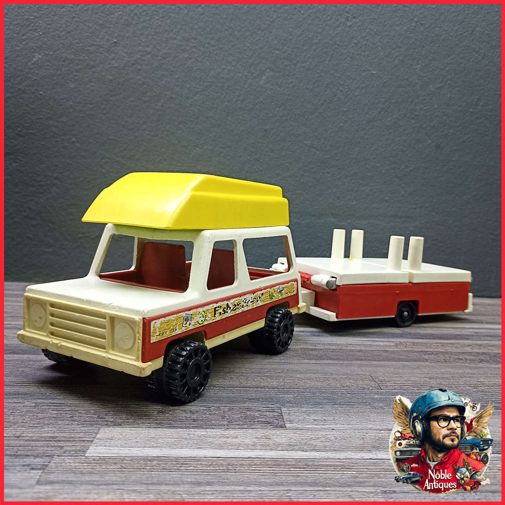 Vintage 1979 Fisher Price Little People Family 4x4 With Pop-Up Camper and Boat