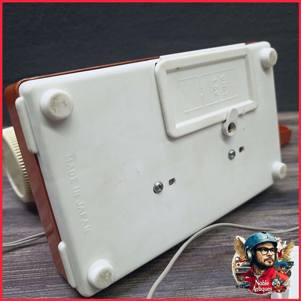 Vintage 1960s Japanese Tin Toy Sewing Machine