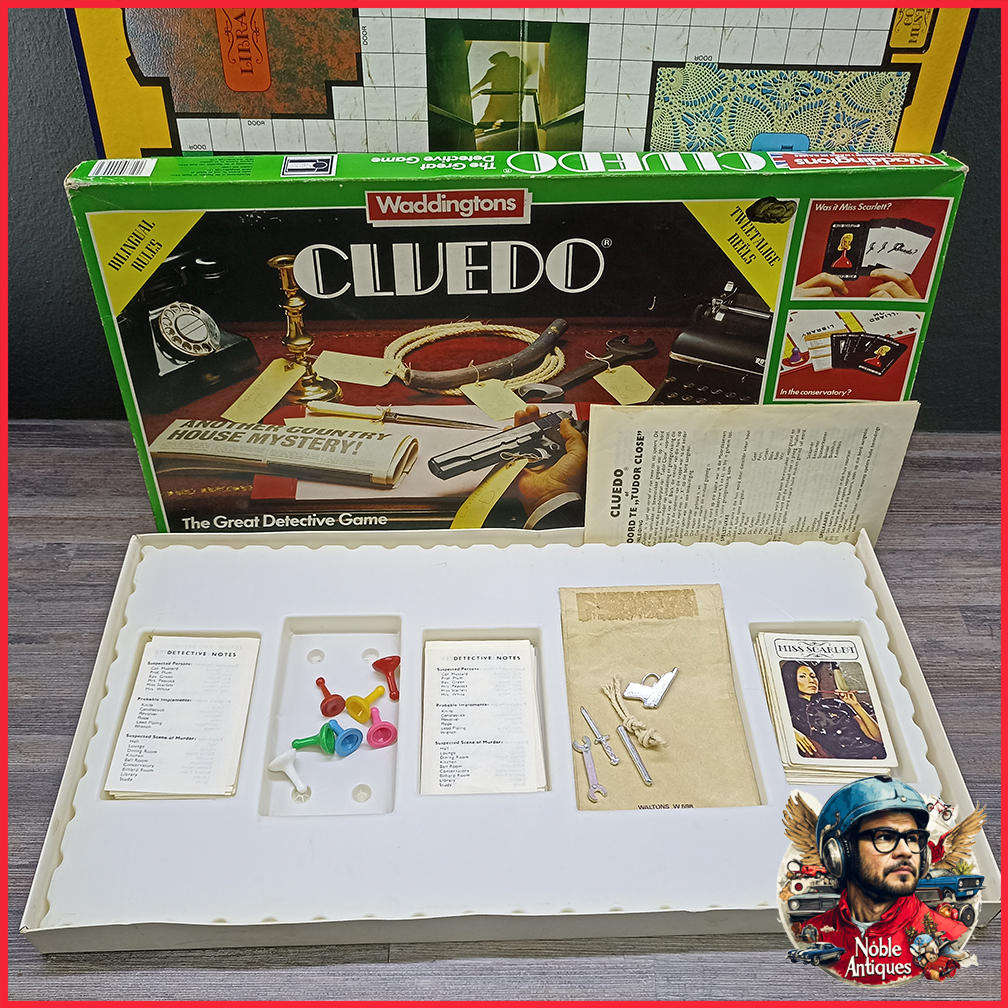 1983 Vintage Boxed Cluedo The Great Detective Board Game
