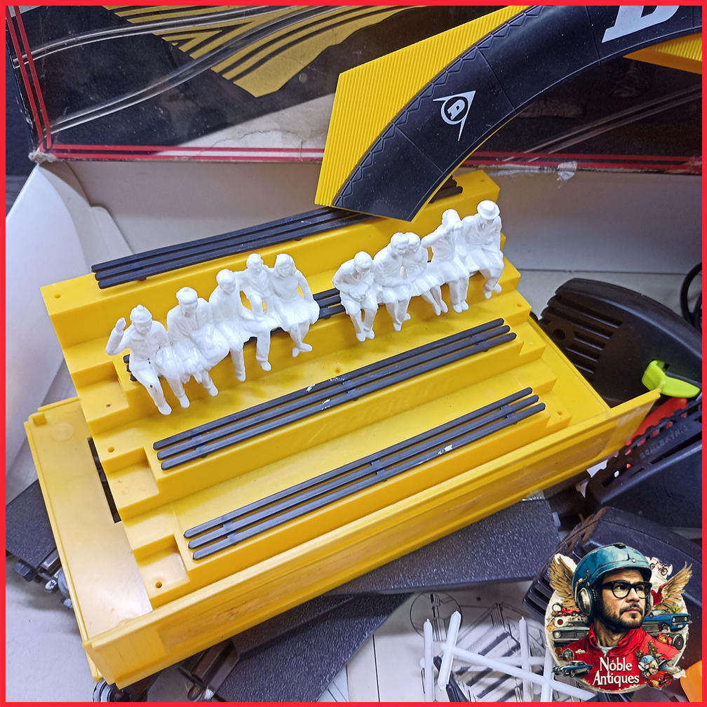 Boxed 1980s Scalextric Le Mans 24hr Set & Scalextric Accessory Set