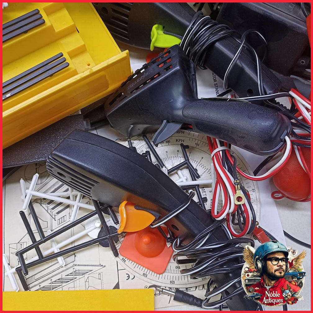 Boxed 1980s Scalextric Le Mans 24hr Set & Scalextric Accessory Set