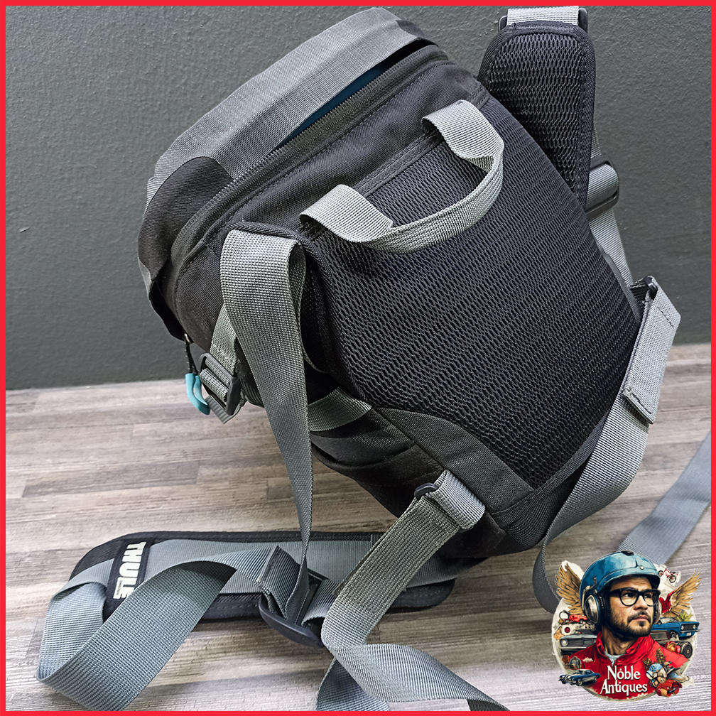 Thule Perspektiv Large Toploader Camera Bag