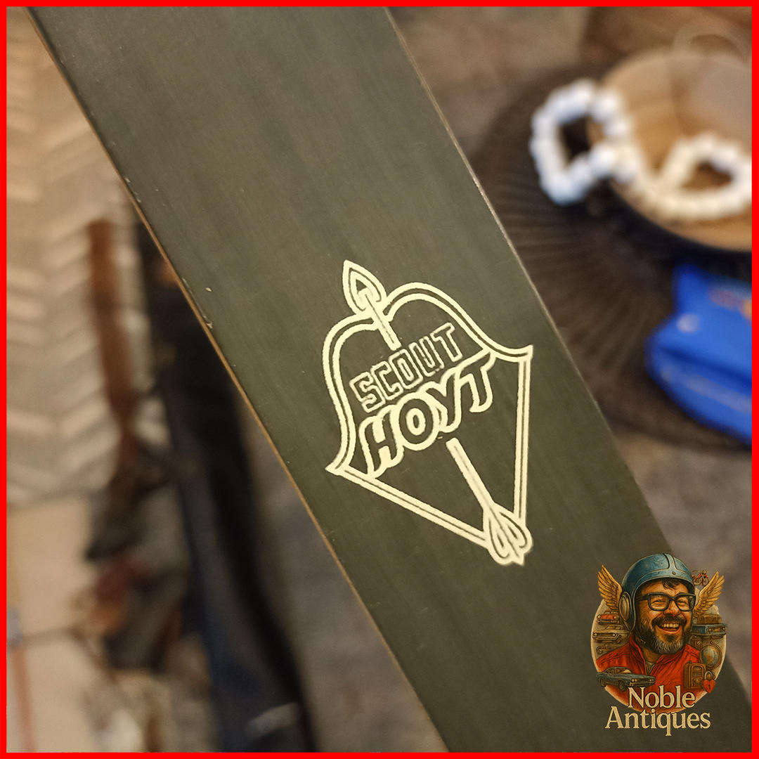 Scout Hoyt Hoyt Archery target and hunting archery bow