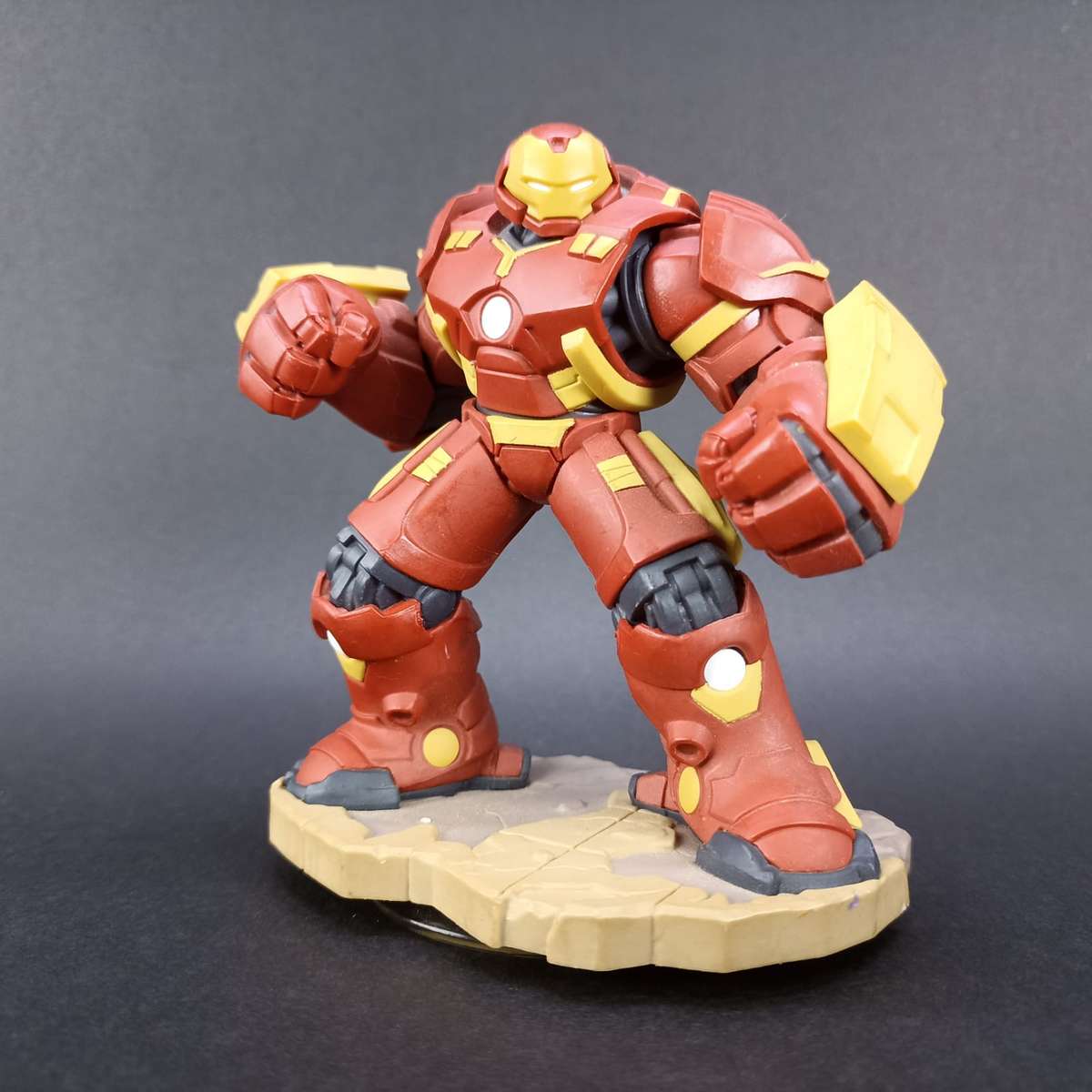 Disney Infinity Hulkbuster Figure!!!