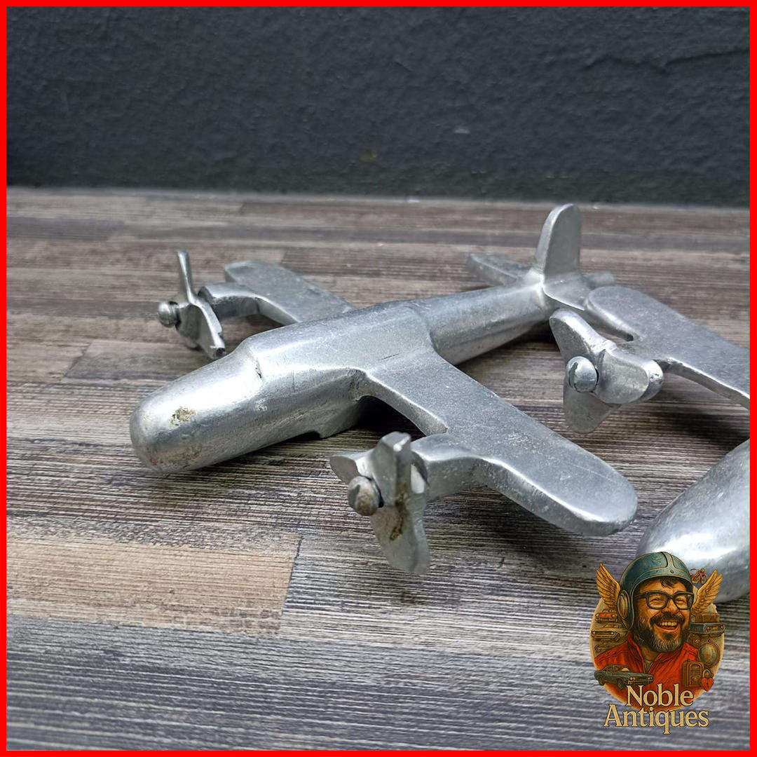 Cast Aluminium Twin Engine Airplanes
