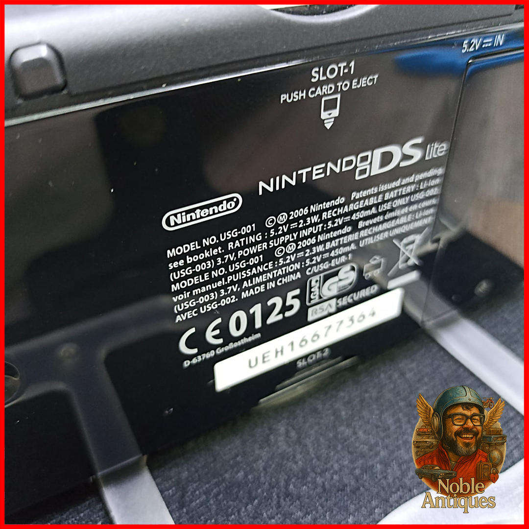 Working Nintendo DS Lite Black Color - NO CHARGER