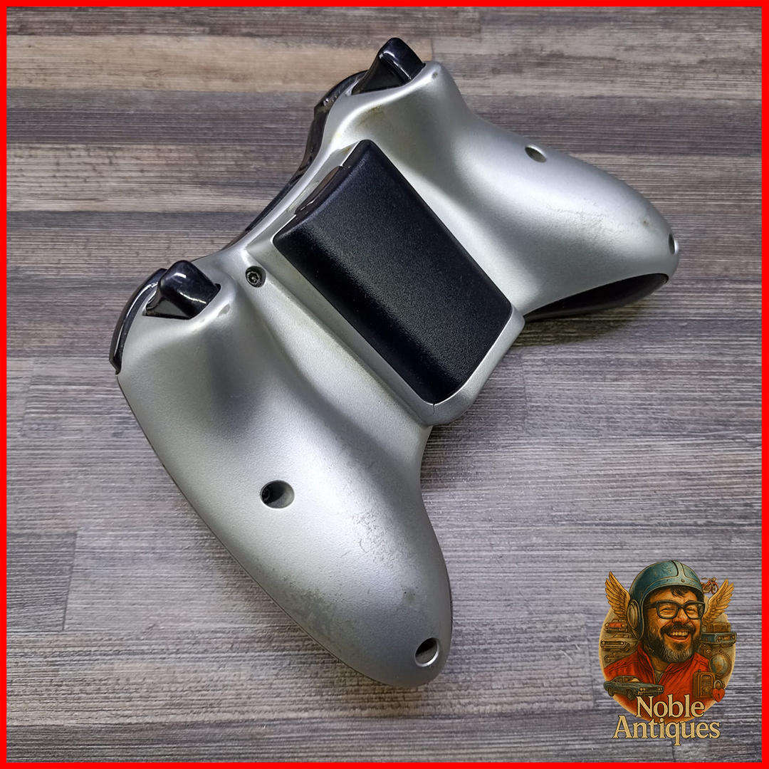 Silver Microsoft Xbox 360 Wireless Controller