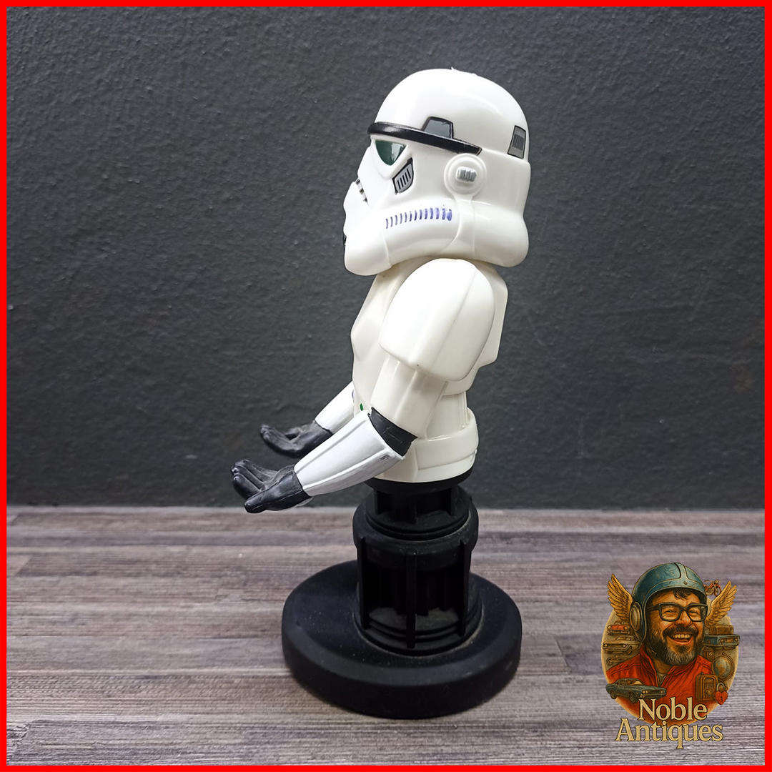 Star Wars Stormtrooper Cable Guy Controller Stand
