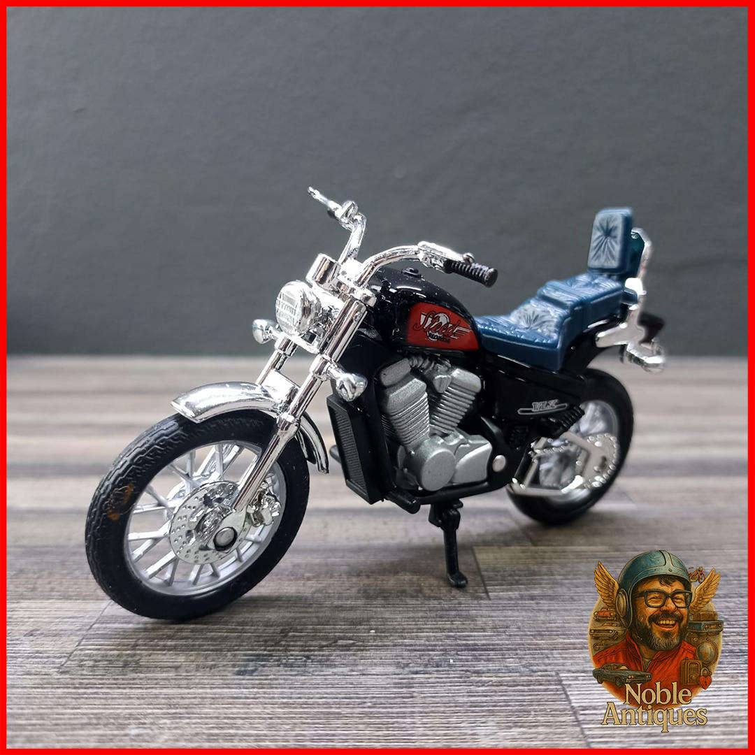 Honda Steed 600 Motorcycle Die-cast Scale 1:18