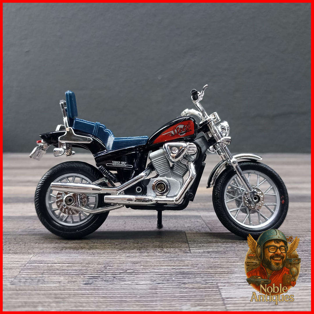 Honda Steed 600 Motorcycle Die-cast Scale 1:18