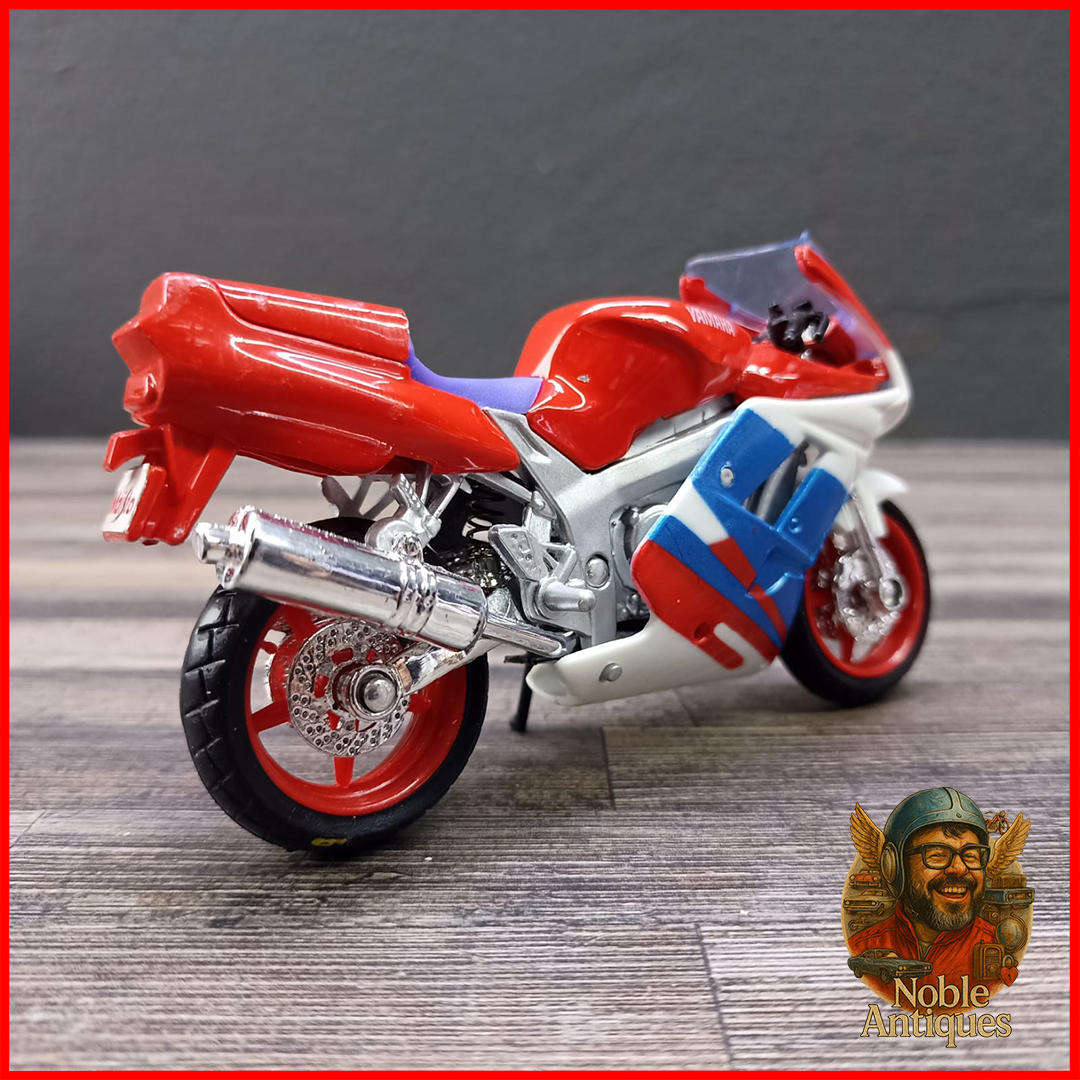 Yamaha FZR 600R Motorcycle Die-cast Scale 1:18