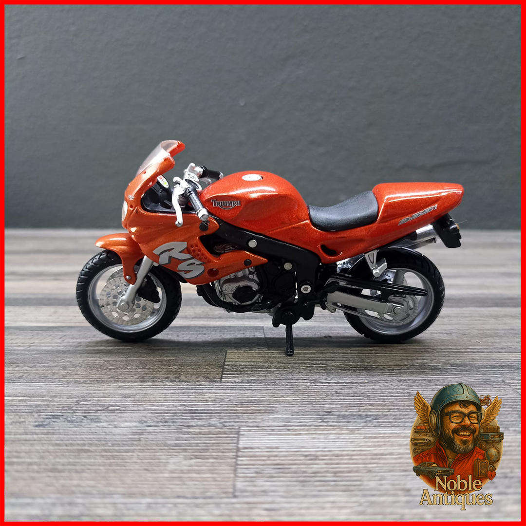 Triumph Sprint RS 955i Motorcycle Die-cast Scale 1:18