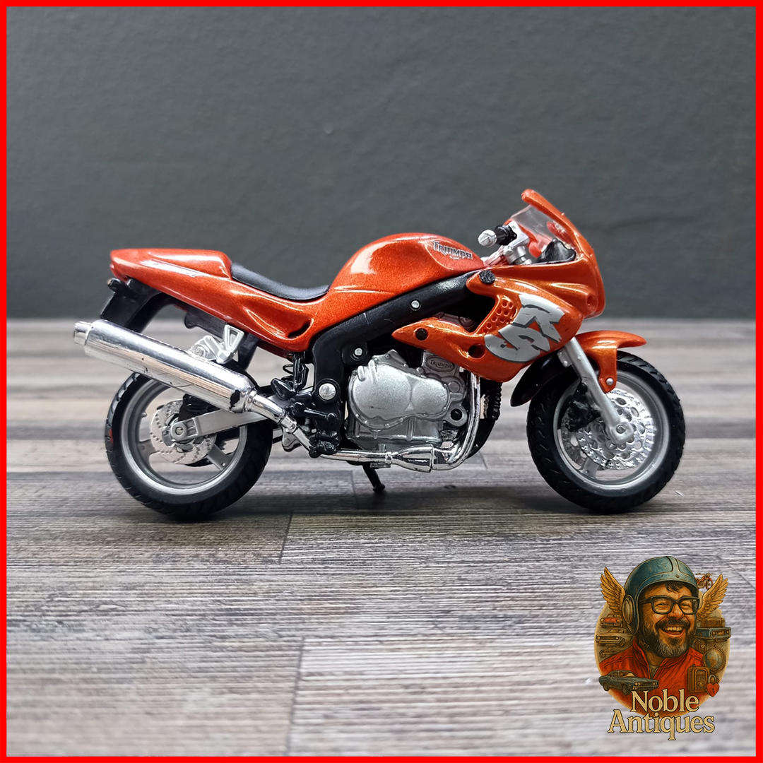 Triumph Sprint RS 955i Motorcycle Die-cast Scale 1:18