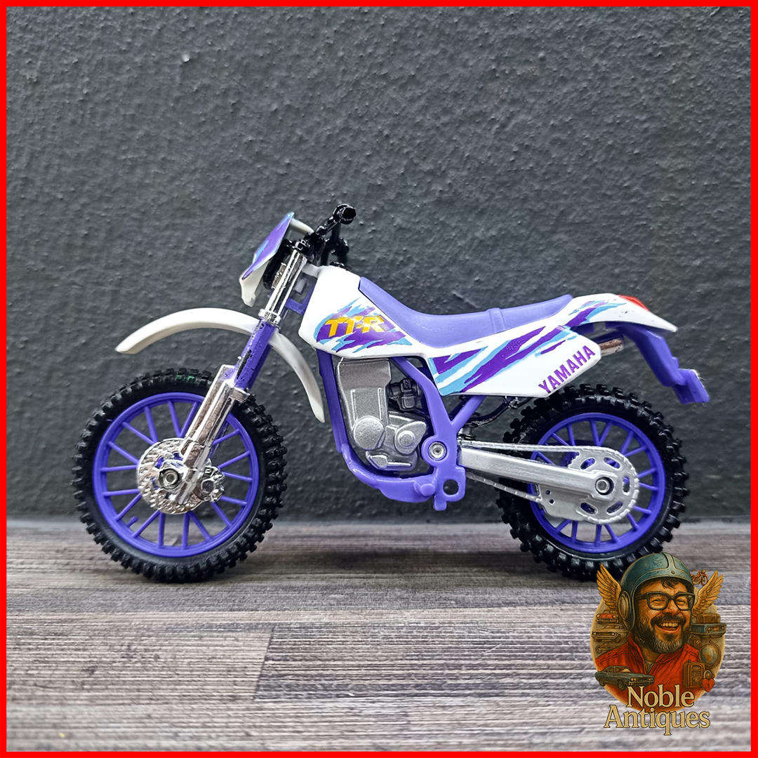 Yamaha TT-R 250 Motorcycle Die-cast Scale 1:18