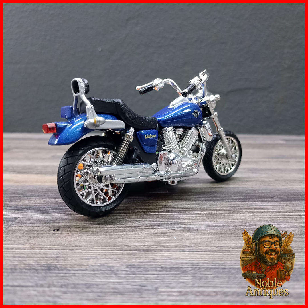 Kawasaki Vulcan Motorcycle Die-cast Scale 1:18