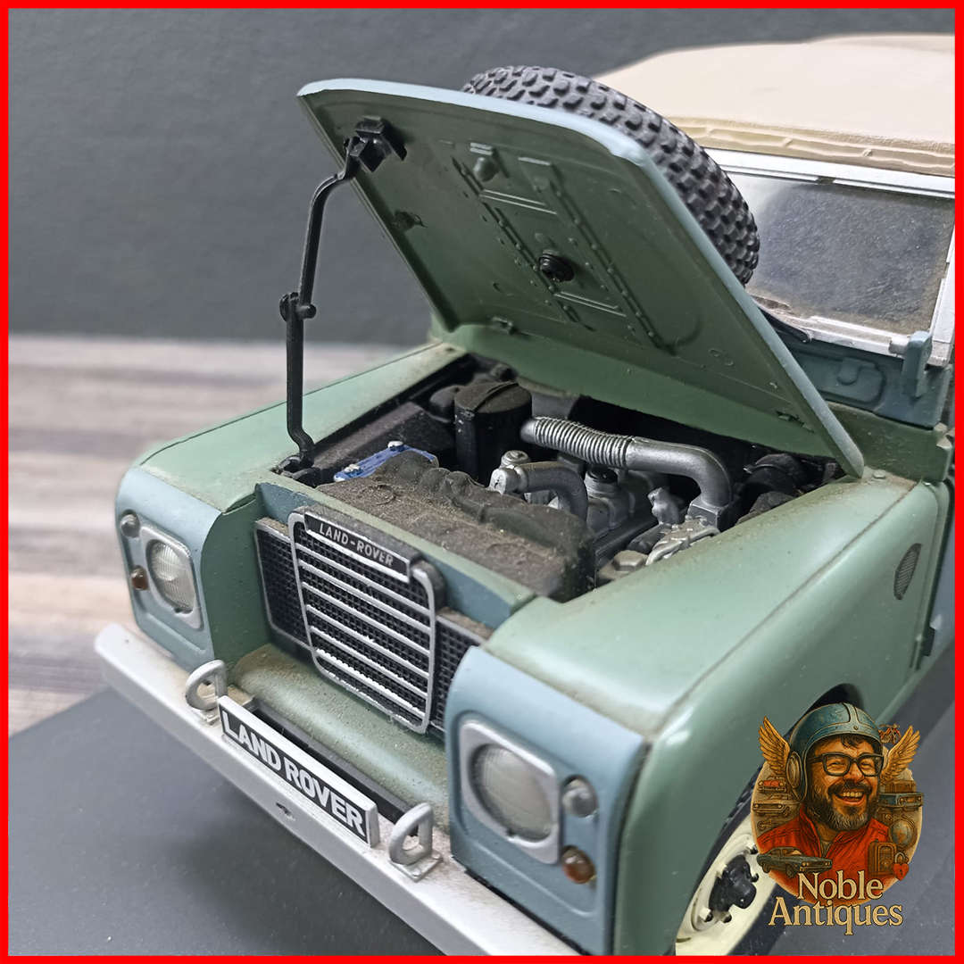 RARE Revell Land Rover series 3 soft top 1/18 scale die cast model