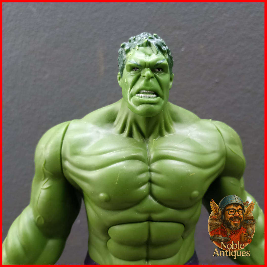 Marvel Avengers Titan Hero Series Deluxe Hulk Action Figure