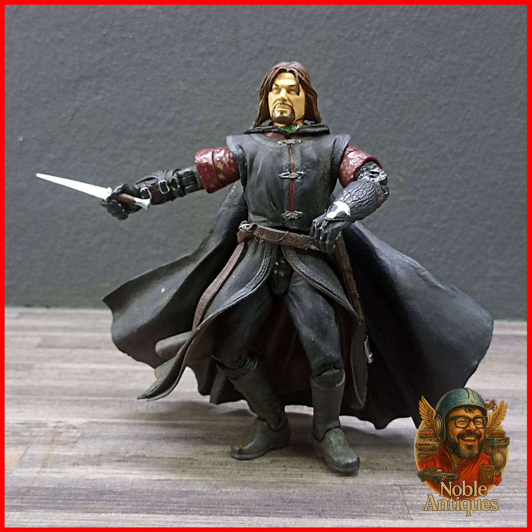 Lord of the Rings Boromir Deluxe Action Figure
